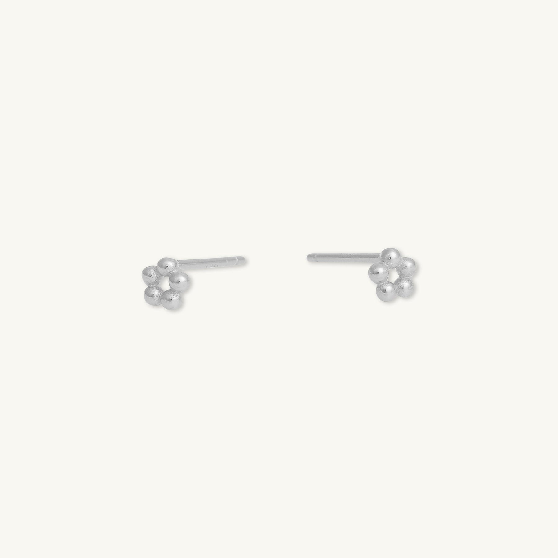 Fleur Ball Dot Stud Earrings
