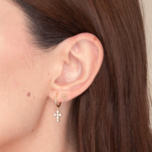 Fleur Ball Dot Stud Earrings