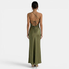 Open-back Lace Maxi Dress