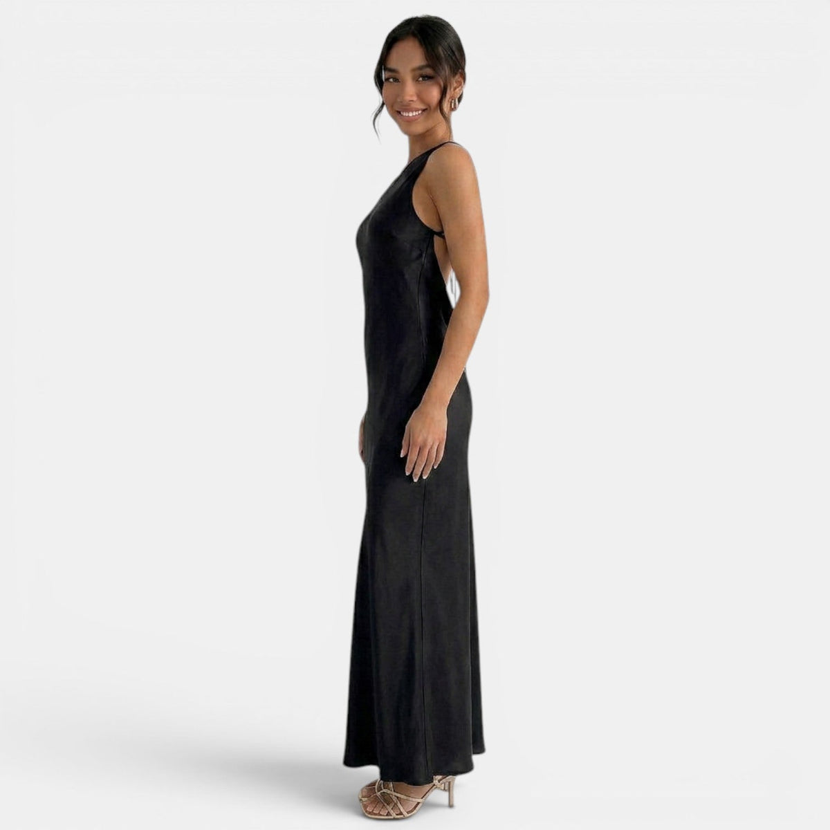 Open-back Lace Maxi Dress