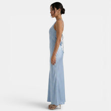 Open-back Lace Maxi Dress