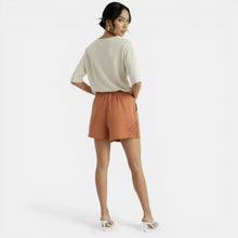 Chic Women's Linen Shorts