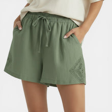Chic Women's Linen Shorts