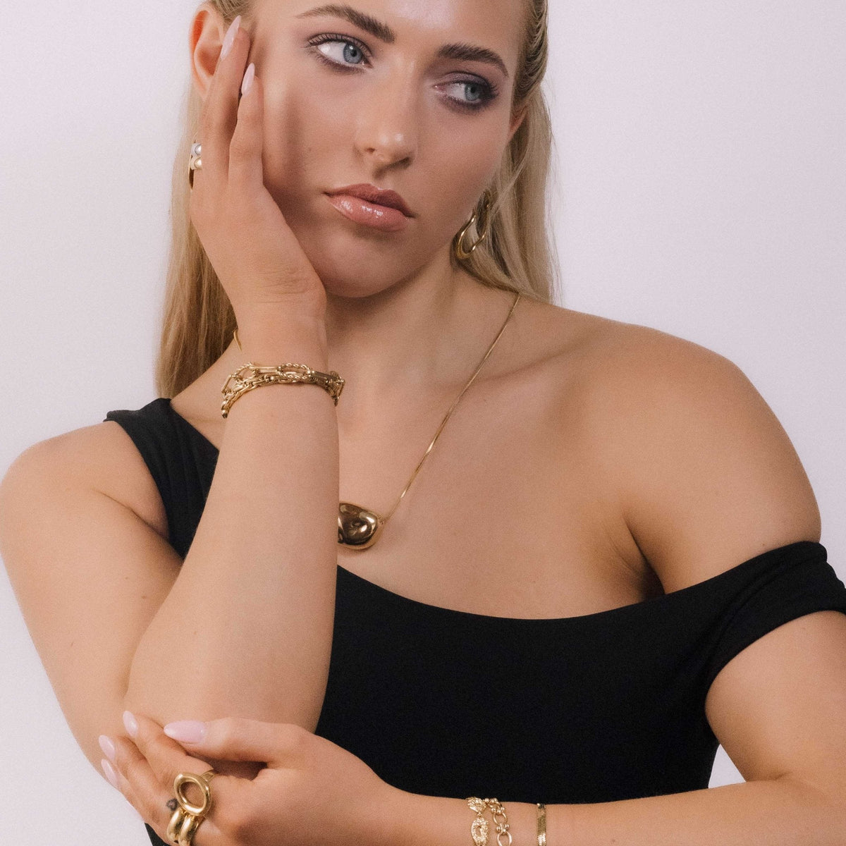Gina Chain Bracelet