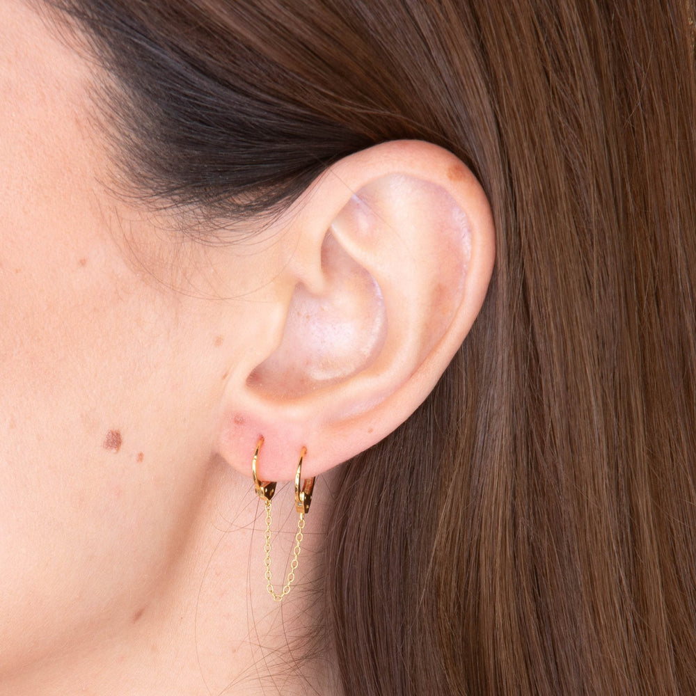 Handcuff Dangling Chain Huggie Single Earring