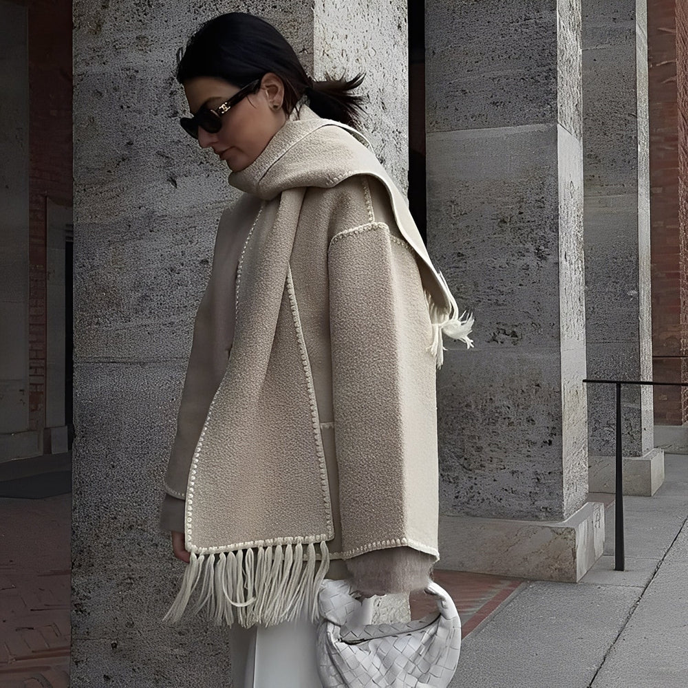 Genevieve Coat Woman – Soft Wool Coat with Scarf & Elegant Loose Fit