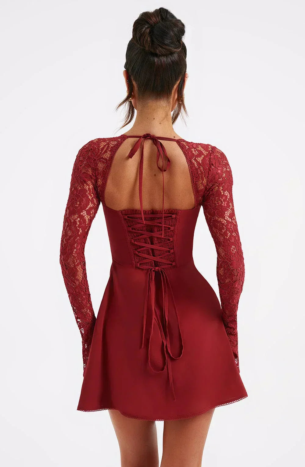 Juliette Mini Dress Women – Elegant Lace Dress with Heart Neckline and Fitted Cut