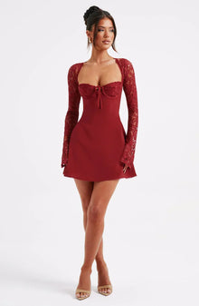 Juliette Mini Dress Women – Elegant Lace Dress with Heart Neckline and Fitted Cut