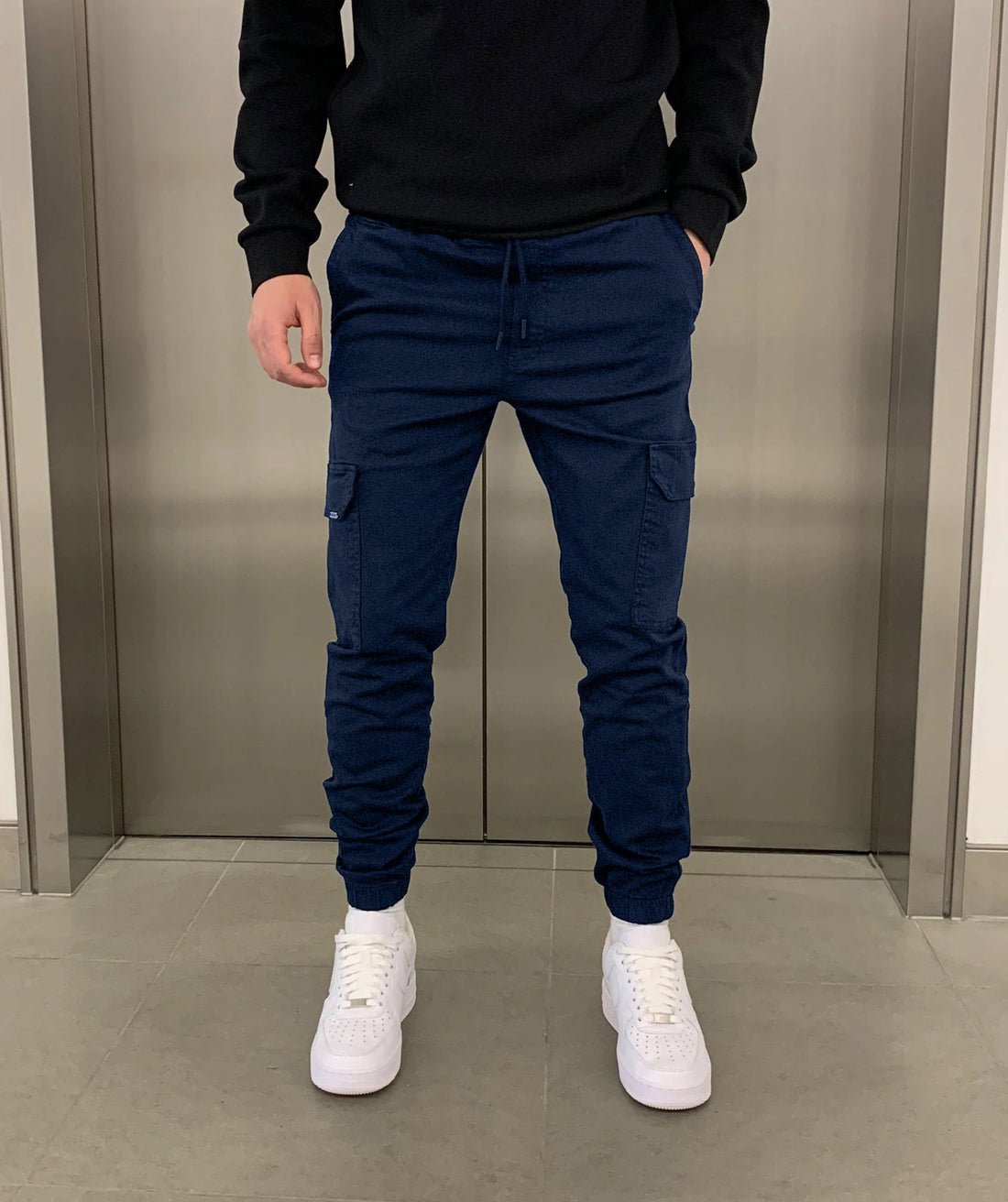 James Pantalon Jogger Cargo for Men – Relaxed fit with elastic waistband and utility pockets