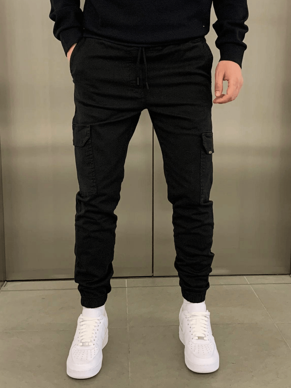 James Pantalon Jogger Cargo for Men – Relaxed fit with elastic waistband and utility pockets