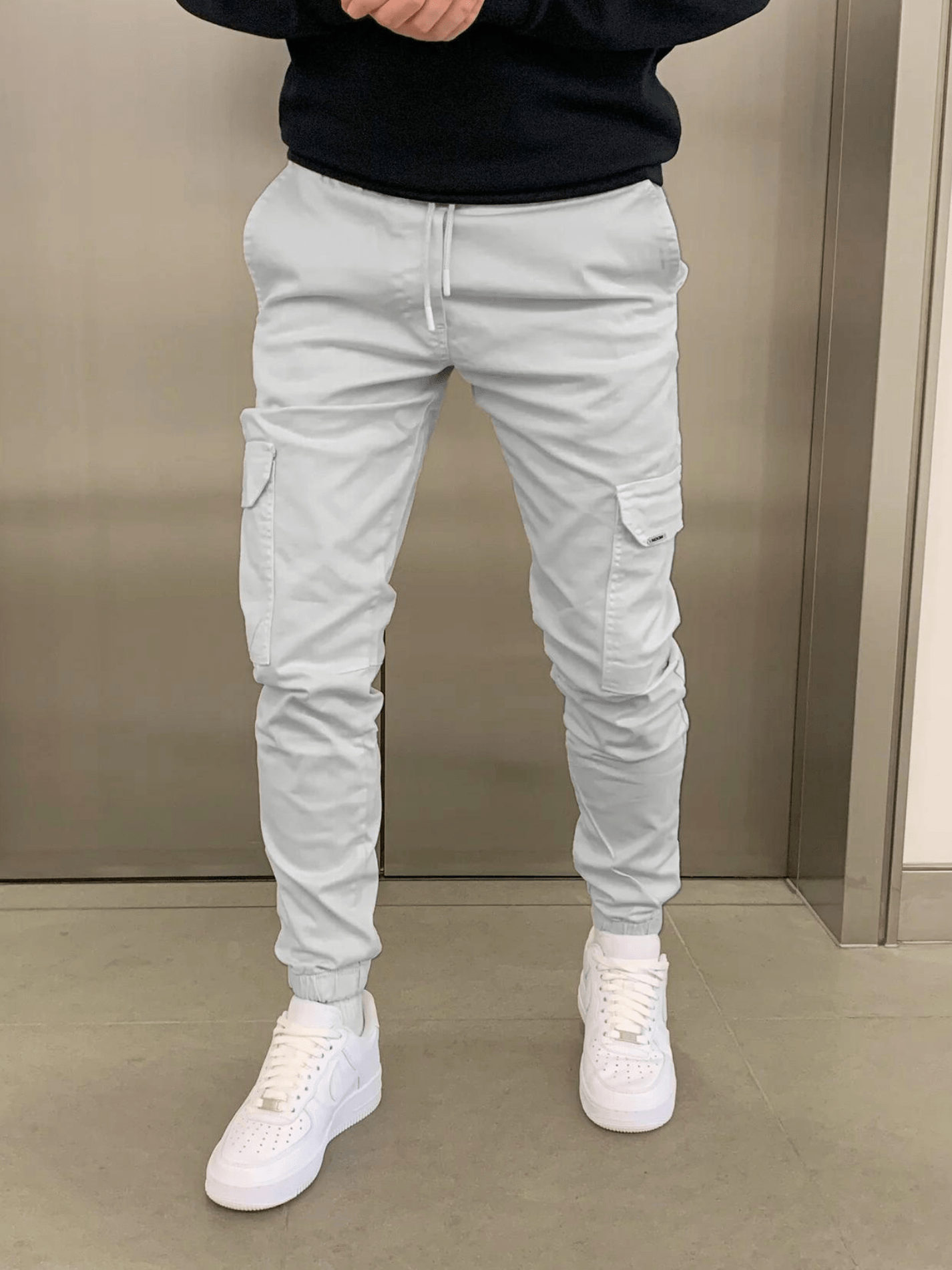 James Pantalon Jogger Cargo for Men – Relaxed fit with elastic waistband and utility pockets