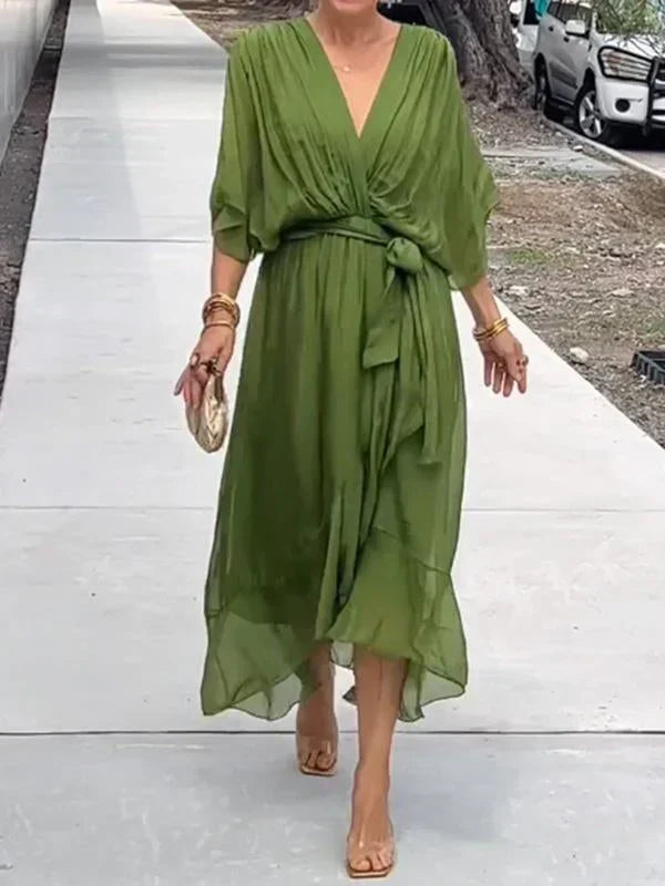 Abigail Robe Femme – Elegant and Versatile Dress with Chic Details for Work & the Weekend