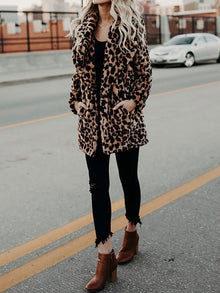 Fresia Winter Jacket Women – Leopard Pattern, Oversize Collar & Warm Lining