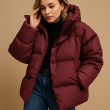 Delaney Women's Quilted Winter Jacket – Oversized Water-Repellent Coat with Hood & Zipper Closure