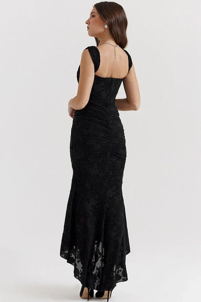 Denisse Elegant Long Dress – Flattering Cut & Luxurious Fabric for a Refined Feminine Look