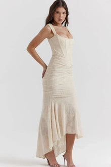 Denisse Elegant Long Dress – Flattering Cut & Luxurious Fabric for a Refined Feminine Look