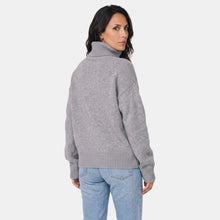 Premium Women's Turtleneck Jumper – Elegant 100% Cashmere