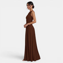 Women's Elegant Solid Color Sleeveless Pleated Bodycon Dress