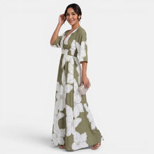 Women's V-Neck Floral Maxi Dress