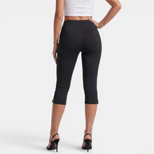 Women's Shaping Capri Pants