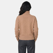 Premium Women's Turtleneck Jumper – Elegant 100% Cashmere