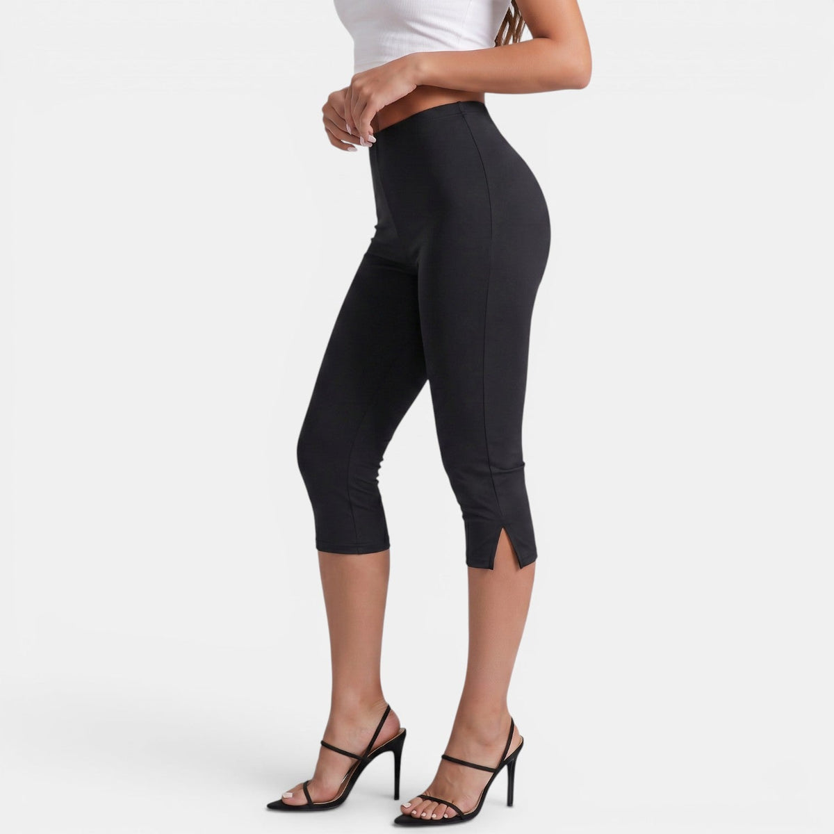 Women's Shaping Capri Pants