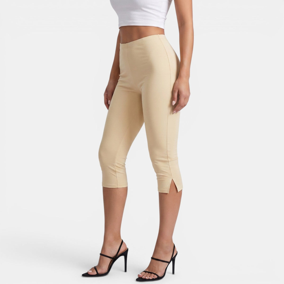 Women's Shaping Capri Pants
