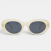 Cat Eye Sunglasses Thick Frame