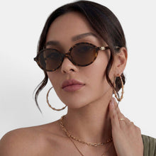 Small Fashion Women's Sunglasses