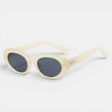 Cat Eye Sunglasses Thick Frame