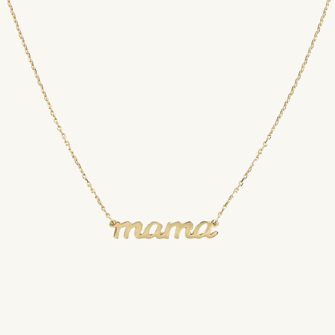 Mama Nameplate Chain Necklace