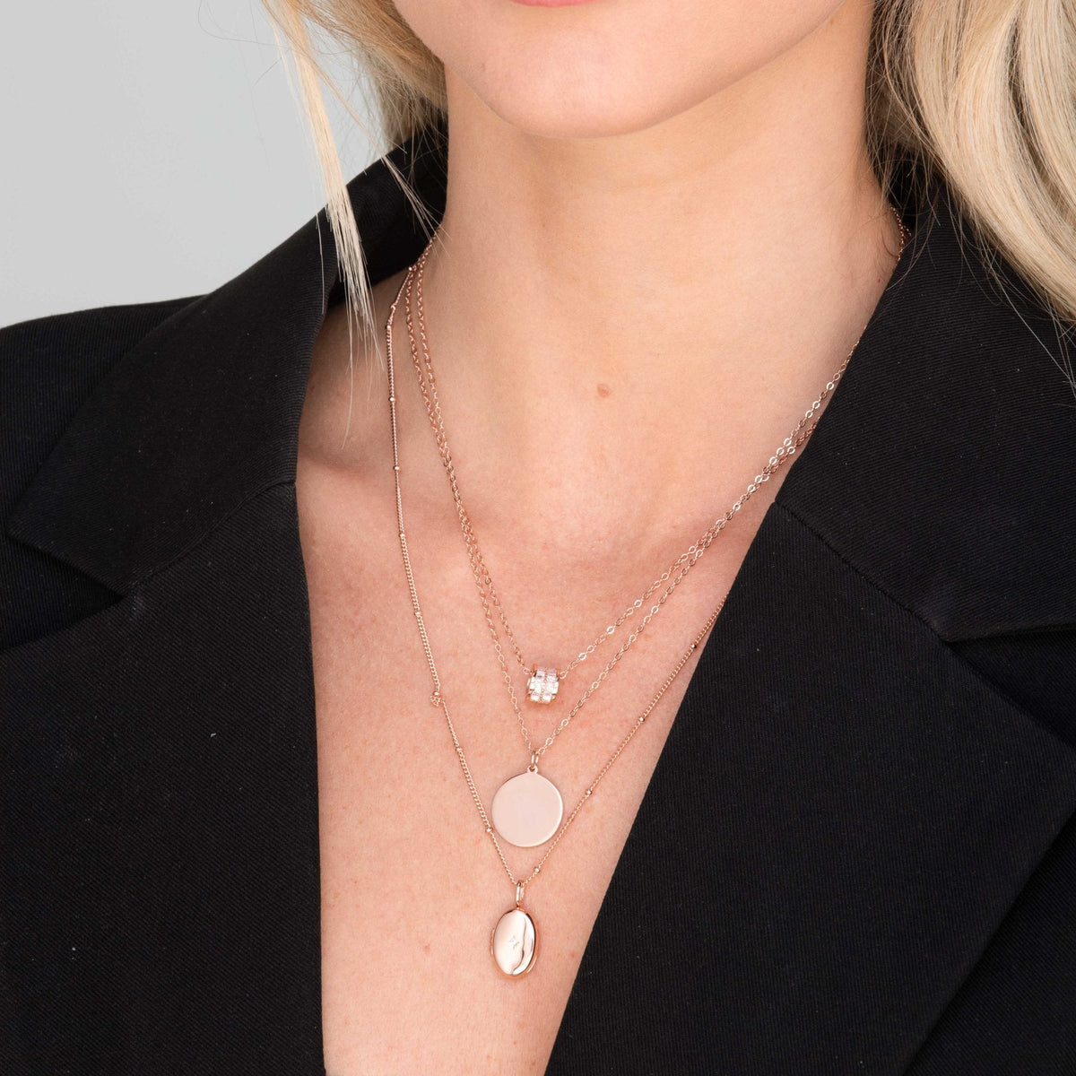 Medallion Coin Pendant Necklace