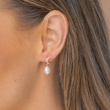 Moon & Stars Mismatch Pearl Earrings
