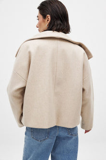 Zhane Women's Coat in Wool Blend – Warm Oversized Double-Breasted Jacket with Elegant Structured Cut