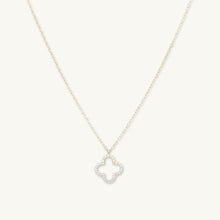 Open Clover Sapphire Chain Necklace