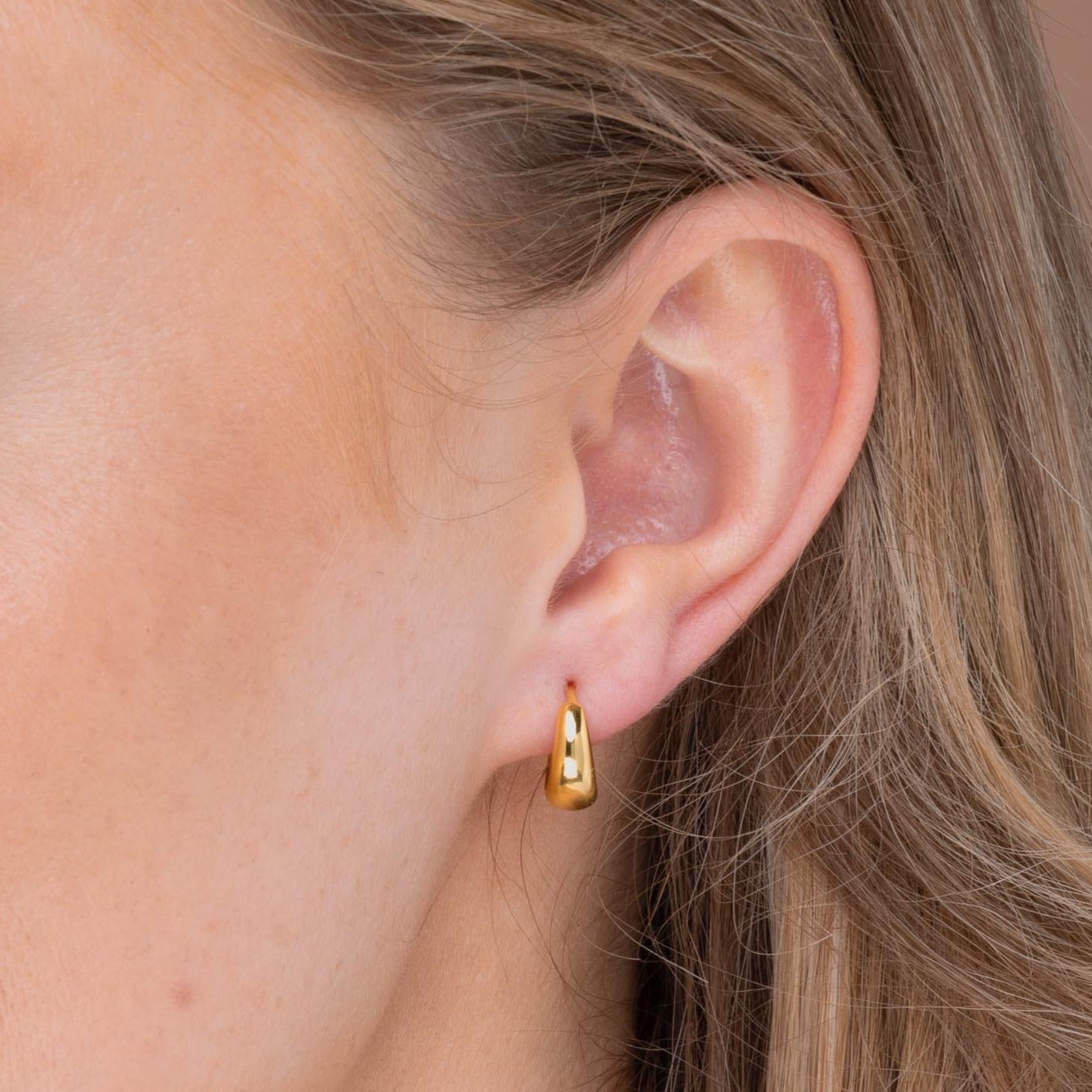 Oval Dome Huggie Earrings