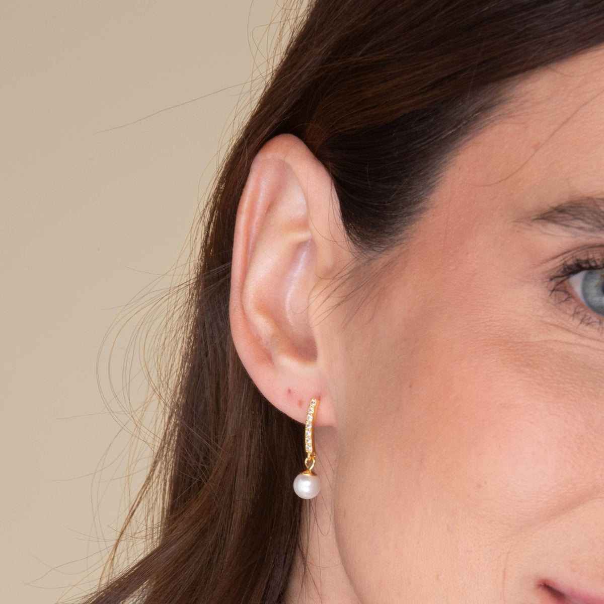 Pearl Linear Sapphire Earrings