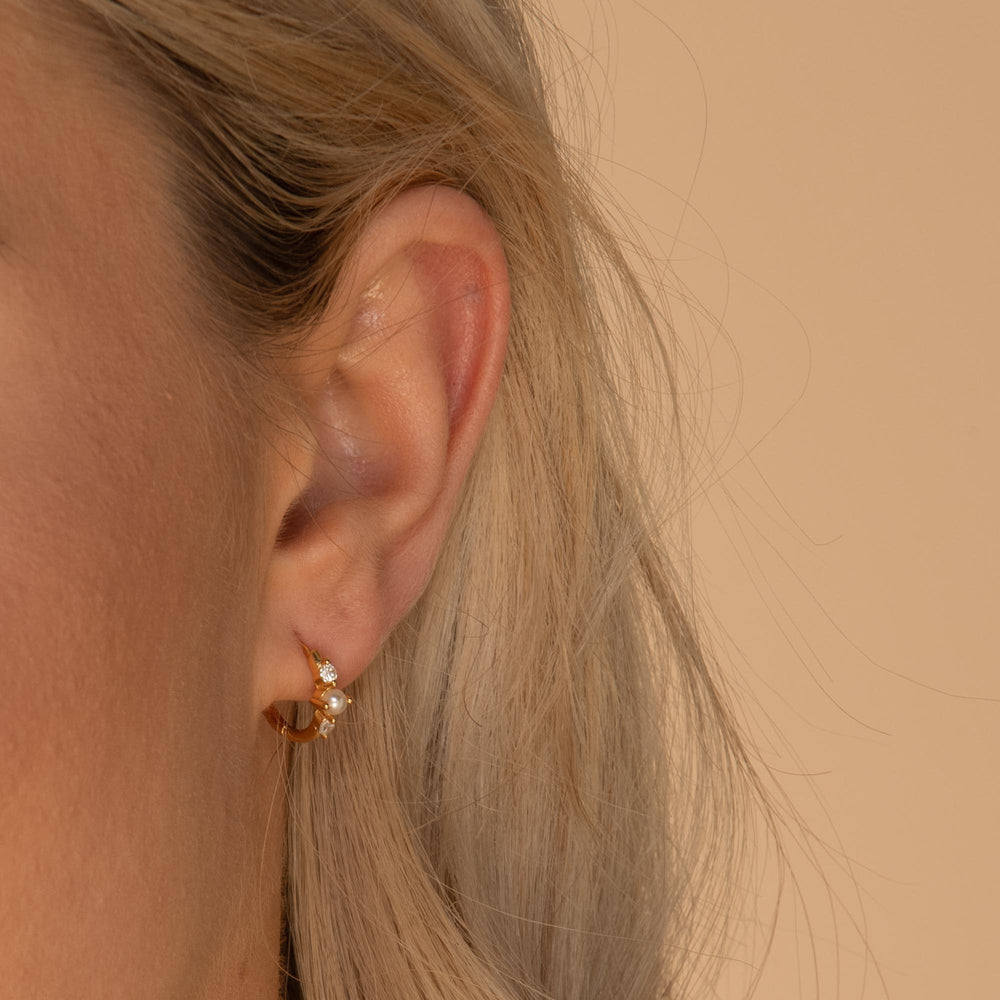 Pearl Sapphire Huggie Earrings