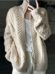 Adeline Zipped Vest Women with Turtleneck – Warm Twisted Knit with Hip Cut for Autumn/Winter