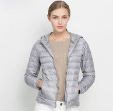 Autumn Lightweight Women's Down Jacket – Mid-Season Jacket with Hood & Daily Comfort