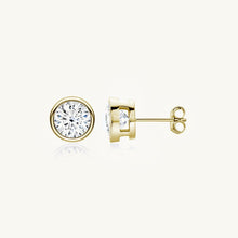 Round Moissanite Stud Earrings 0.5+0.5 Carat