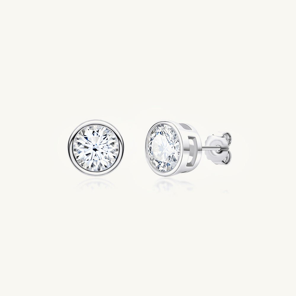Round Moissanite Stud Earrings 0.5+0.5 Carat