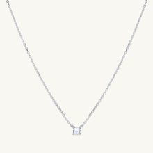 Round Sapphire Chain Necklace