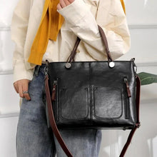 Cynthia Women's Handbag – Elegant & Versatile for a Modern and Chic Style
