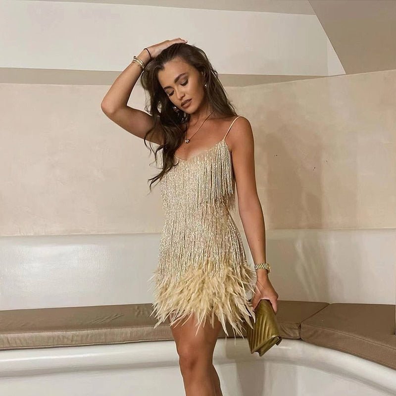 Samantha Cocktail Dress Woman – Fitted Sequin Dress with Elegant Cut for Festive Occasions