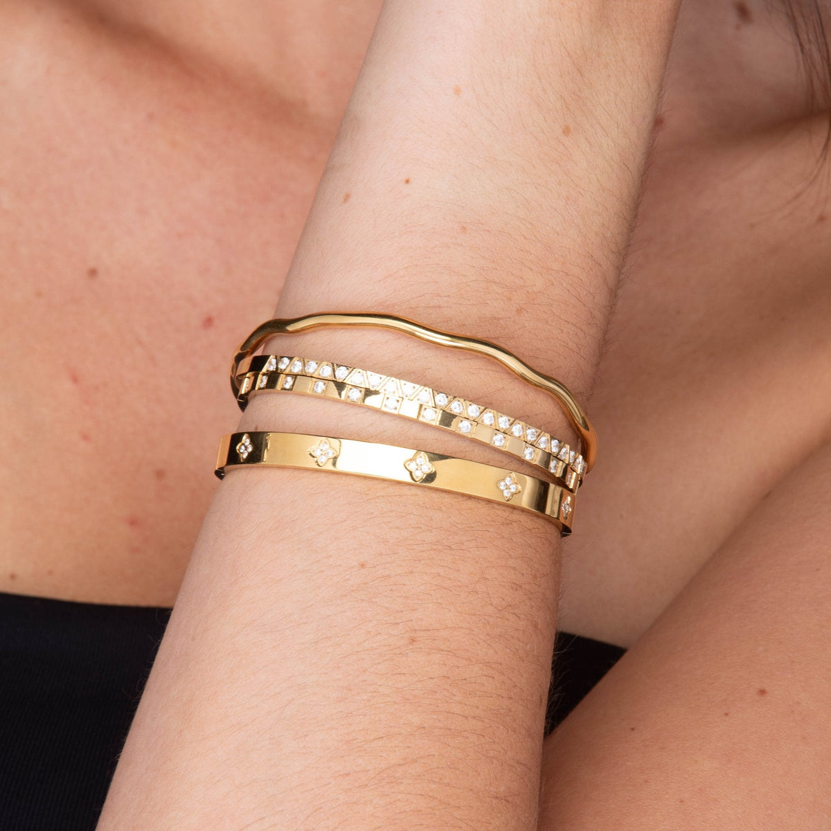 Santorini Wave Bangle Bracelet