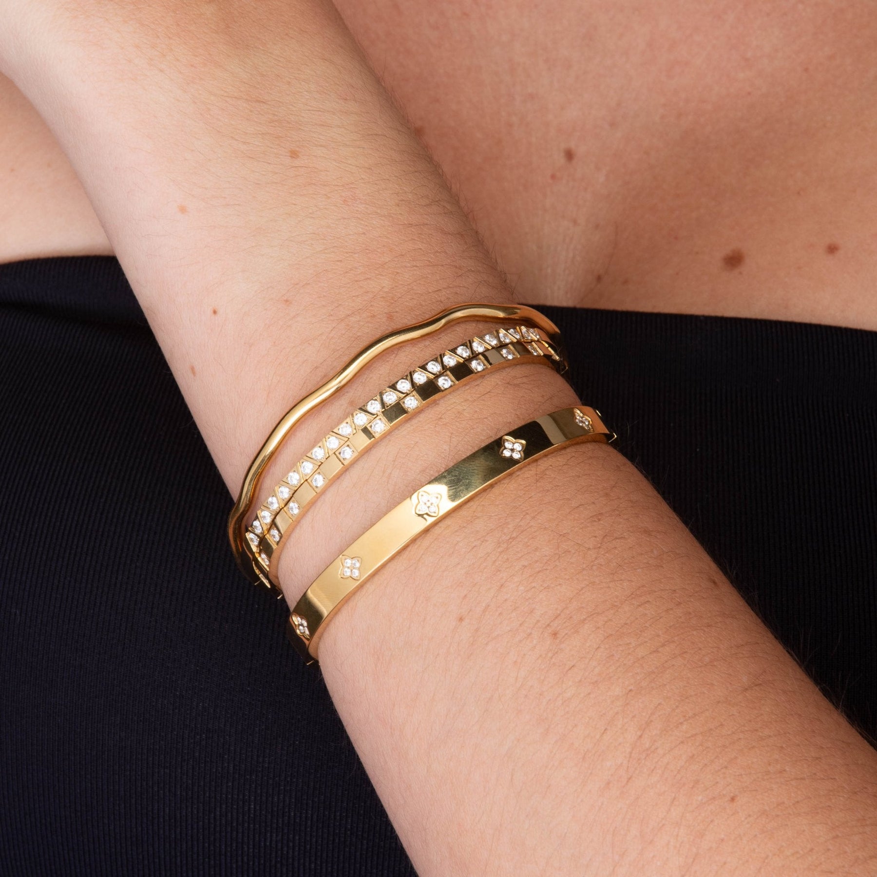 Santorini Wave Bangle Bracelet