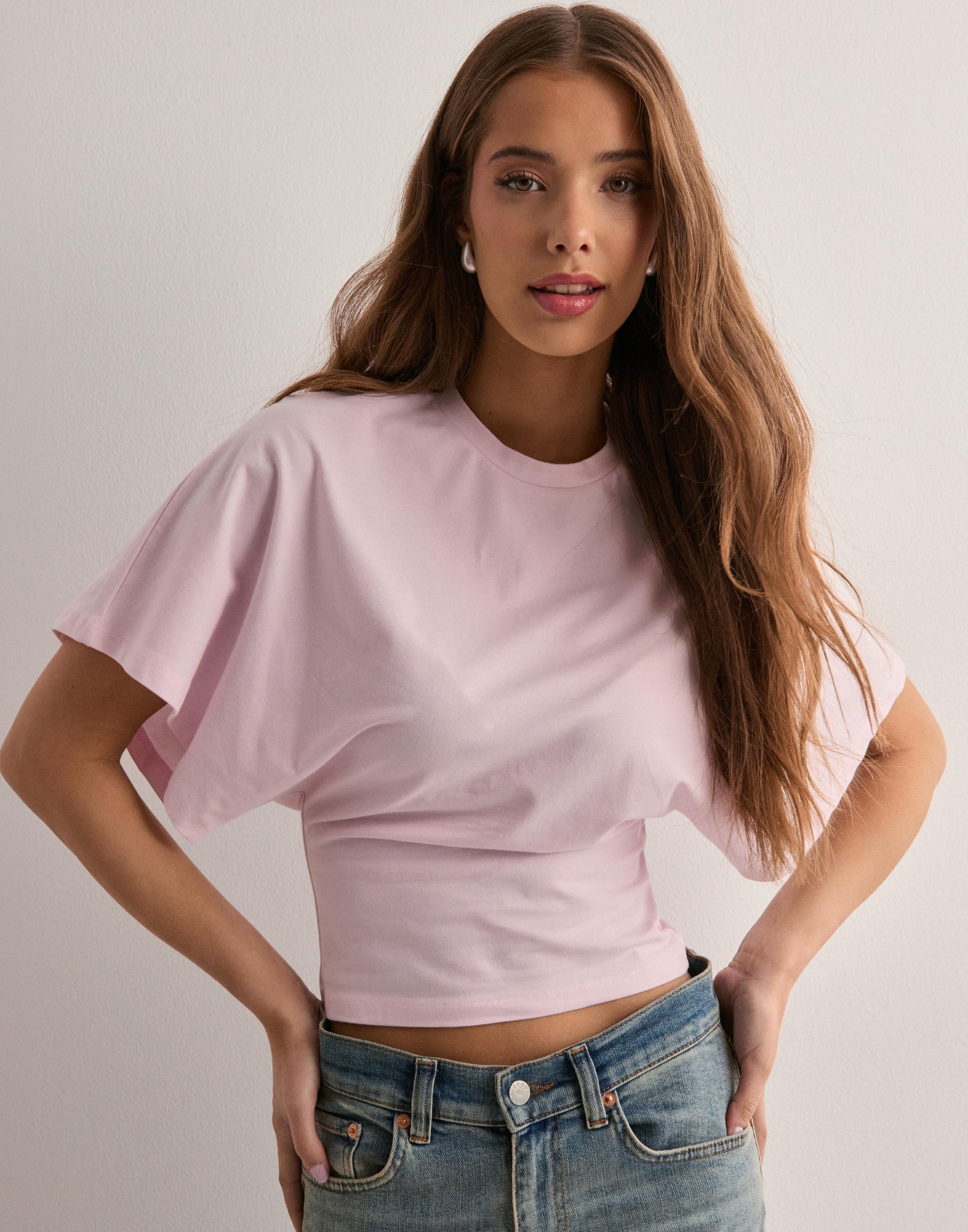 Erica Haut Elegant – Chic Cut and Comfortable Design for All Occasions
