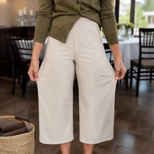 Velessa – High Waisted Wide Leg Cropped Pants with Pockets