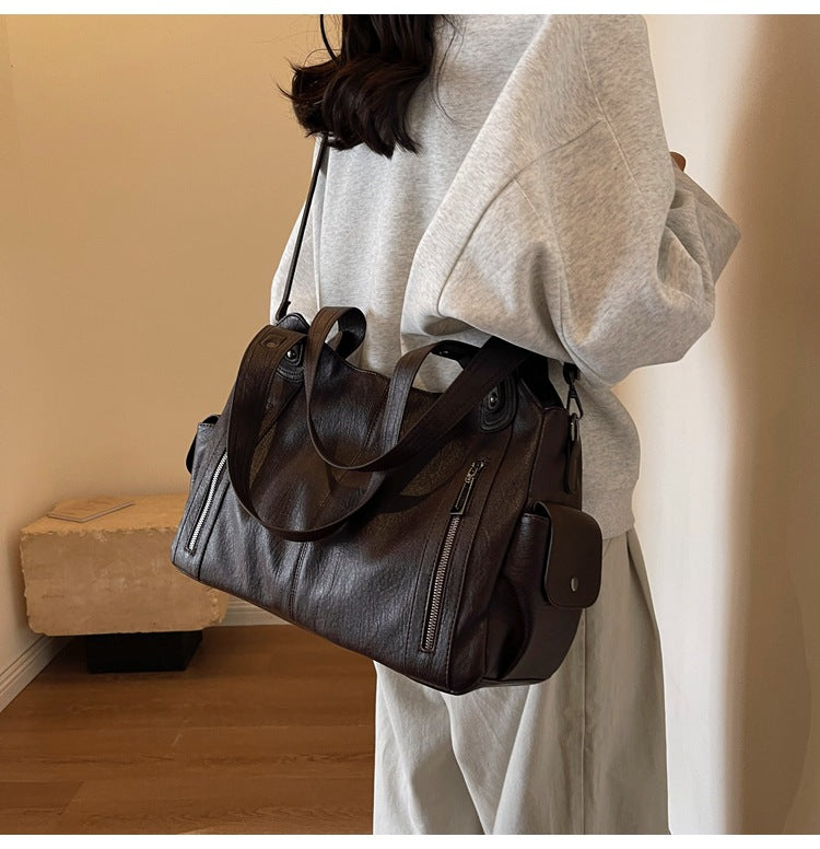 Clara Sac à Main Femme – Elegant Leather Bag with Spacious Compartments & Zipped Details